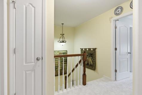 102 Lenox Drive Imperial PA 15126
