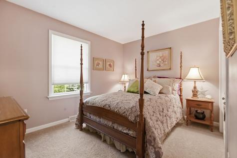102 Lenox Drive Imperial PA 15126