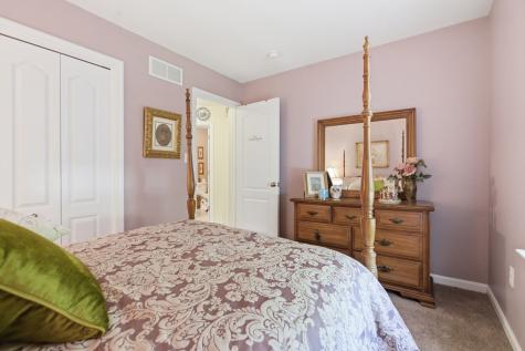 102 Lenox Drive Imperial PA 15126