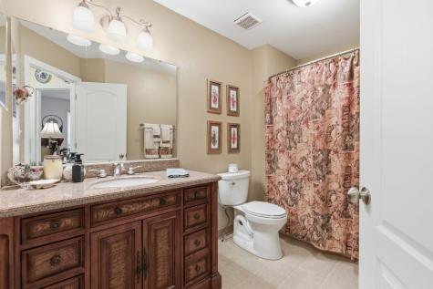 102 Lenox Drive Imperial PA 15126
