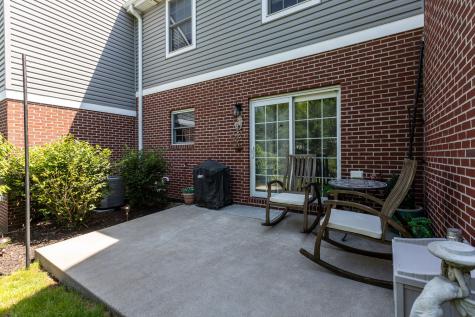 102 Lenox Drive Imperial PA 15126