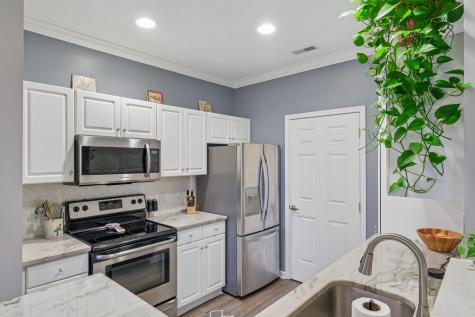 1124 Prescott Place Ohio Township PA 15143
