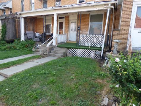 1134 Race Street Stowe Township PA 15136