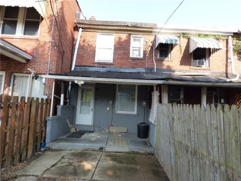 1134 Race Street Stowe Township PA 15136