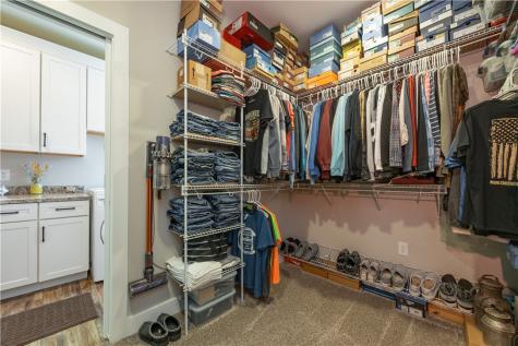 318 Nicklaus Court Liberty Township PA 16127