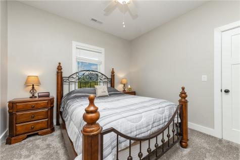 318 Nicklaus Court Liberty Township PA 16127