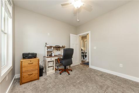 318 Nicklaus Court Liberty Township PA 16127