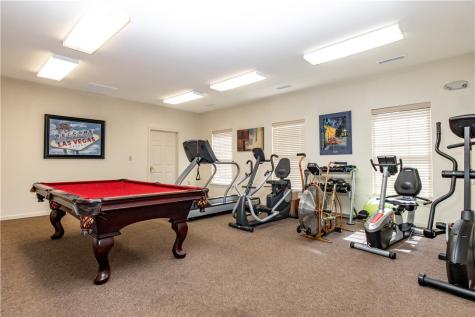 318 Nicklaus Court Liberty Township PA 16127