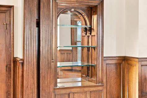6109 Fifth Avenue Shadyside PA 15232