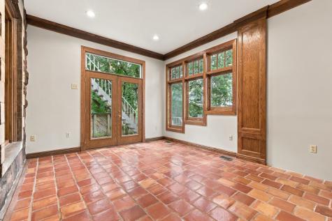 6109 Fifth Avenue Shadyside PA 15232