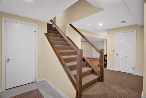 624 Poplar Court Harmar PA 15238