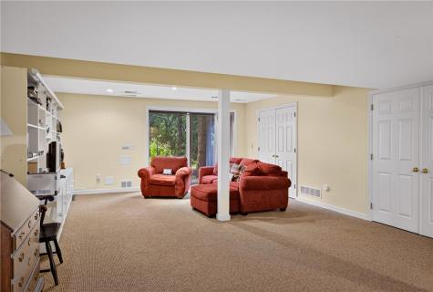 624 Poplar Court Harmar PA 15238