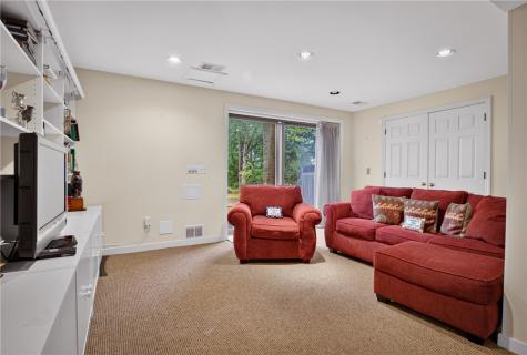 624 Poplar Court Harmar PA 15238