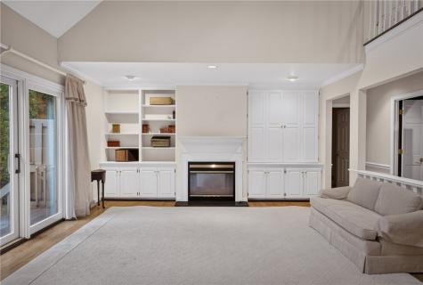 624 Poplar Court Harmar PA 15238