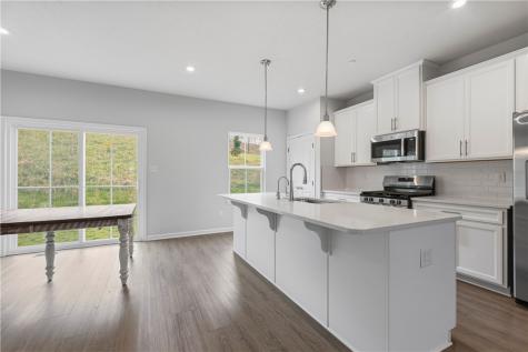 207 Yellowwood Court South Strabane PA 15301