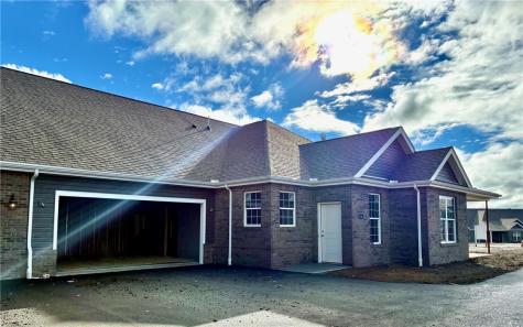 146 Independence Drive Jefferson Township PA 16023