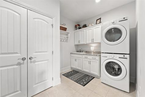 158 Brookfield Estates Drive Pine Township PA 15090