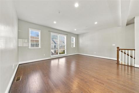 1143 Sray Lane South Fayette PA 15017