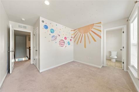 1143 Sray Lane South Fayette PA 15017