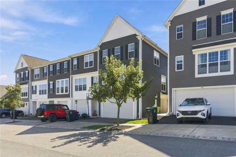 1143 Sray Lane South Fayette PA 15017