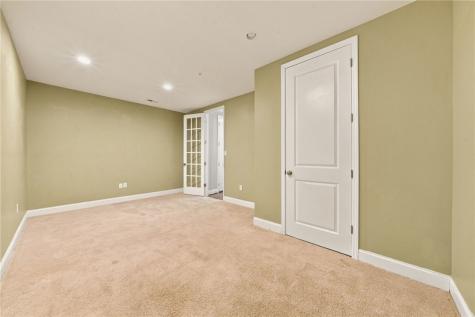 1143 Sray Lane South Fayette PA 15017