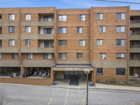 5715 Beacon Street Squirrel Hill PA 15217