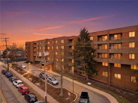 5715 Beacon Street Squirrel Hill PA 15217