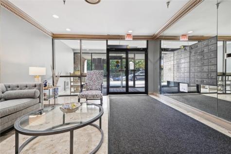 5715 Beacon Street Squirrel Hill PA 15217