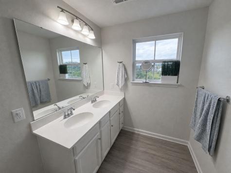142 Melinda Court Ohio Township PA 15143