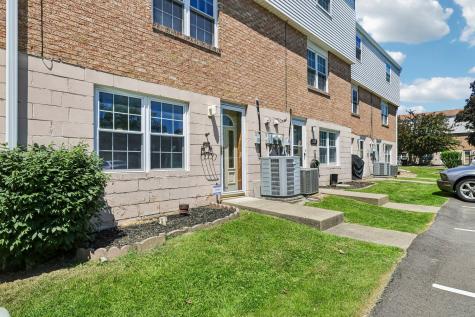 319 Bellford Court Cranberry Township PA 16066