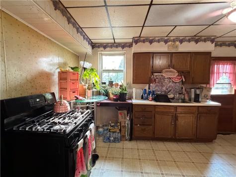 2014 Wayne Street Swissvale PA 15218