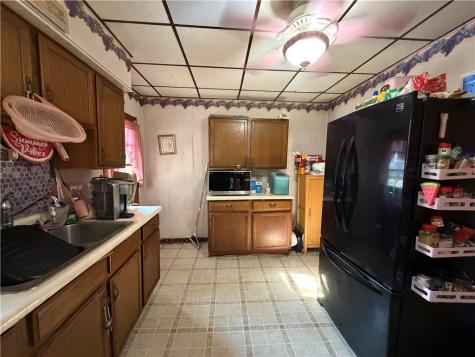 2014 Wayne Street Swissvale PA 15218