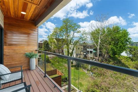 3211 Dobson Street Polish Hill PA 15219