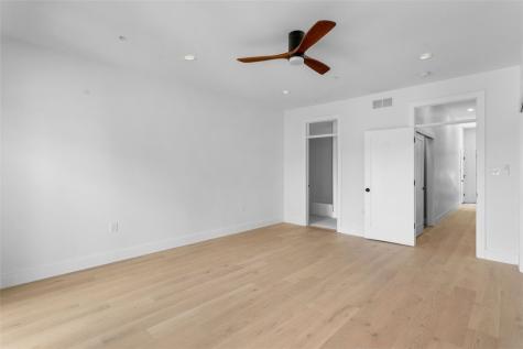 3211 Dobson Street Polish Hill PA 15219