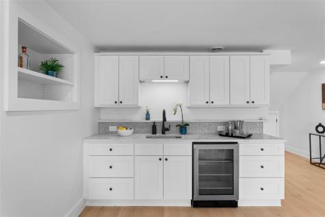 3211 Dobson Street Polish Hill PA 15219