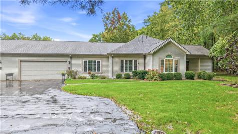 39 Stone Ridge Boulevard Hermitage PA 16148