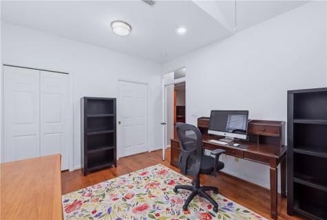 39 Stone Ridge Boulevard Hermitage PA 16148