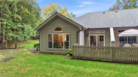 39 Stone Ridge Boulevard Hermitage PA 16148