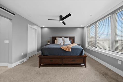 240 E Jefferson Central North Side PA 15212