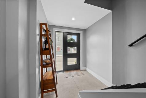 240 E Jefferson Central North Side PA 15212