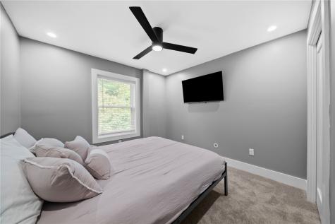 240 E Jefferson Central North Side PA 15212