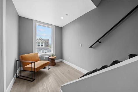 240 E Jefferson Central North Side PA 15212