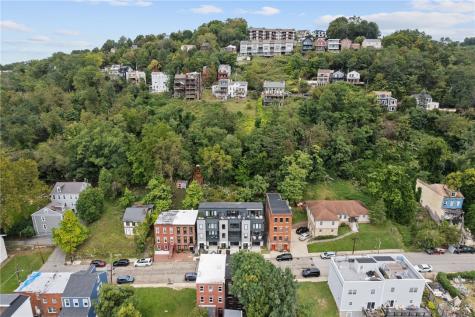 240 E Jefferson Central North Side PA 15212