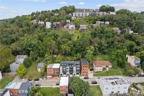 240 E Jefferson Central North Side PA 15212