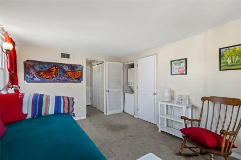 384 S Highland Avenue Shadyside PA 15206