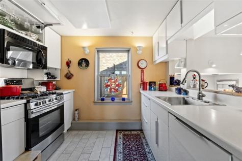 384 S Highland Avenue Shadyside PA 15206