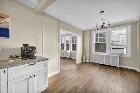144 N Dithridge Street Oakland PA 15213