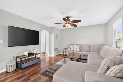 228 Scenic Hill Carnegie PA 15106