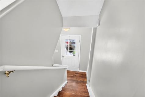 228 Scenic Hill Carnegie PA 15106