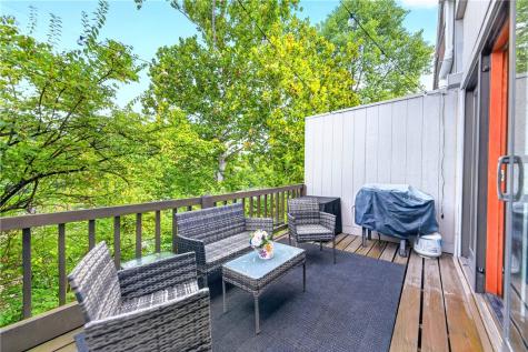 1112 Pennsbury Boulevard Pennsbury PA 15205